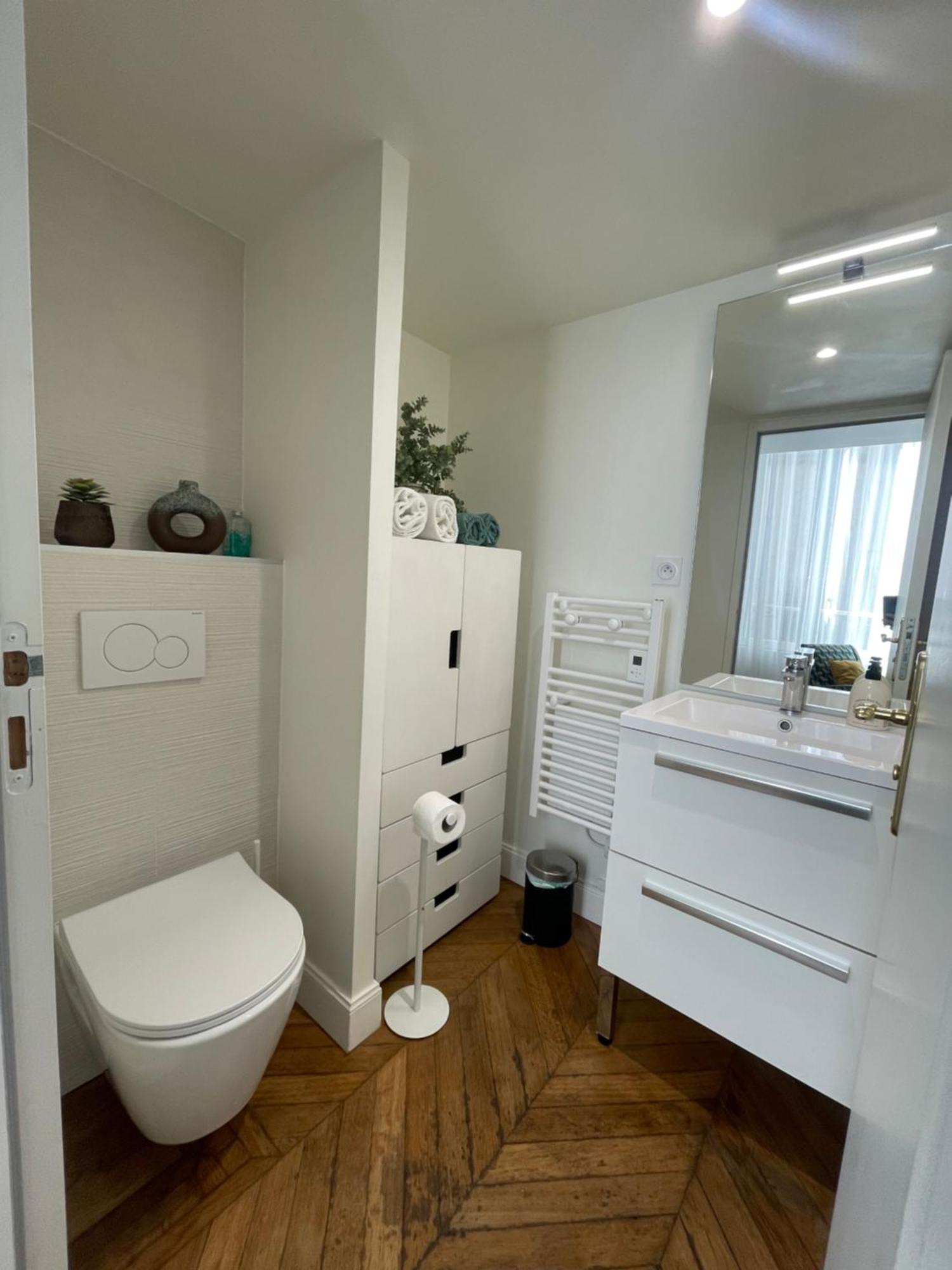 Appartements De Charme Du General Leclerc - Place D'Erlon - Hypercentre - Gare - Reims Buitenkant foto