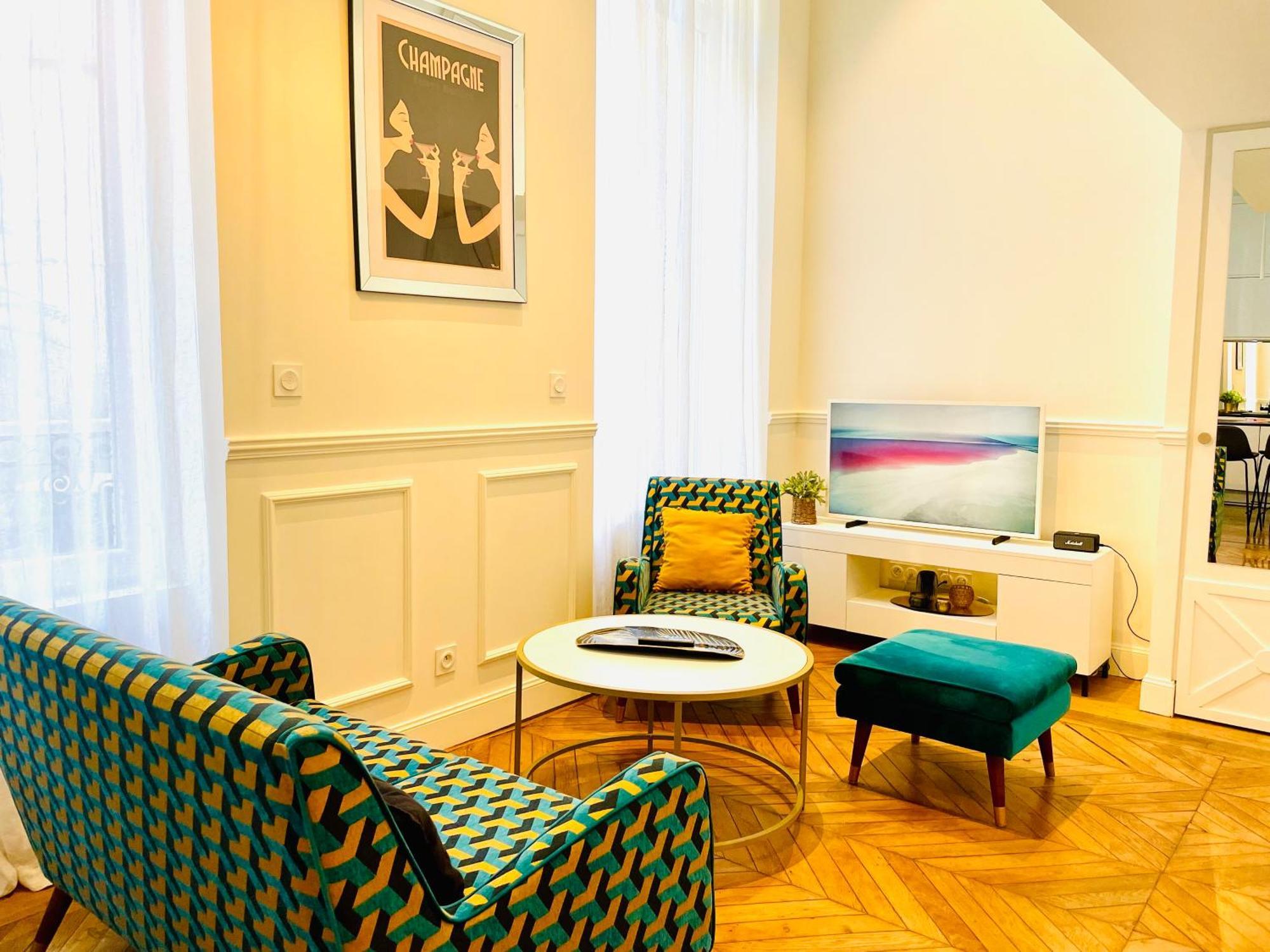 Appartements De Charme Du General Leclerc - Place D'Erlon - Hypercentre - Gare - Reims Buitenkant foto