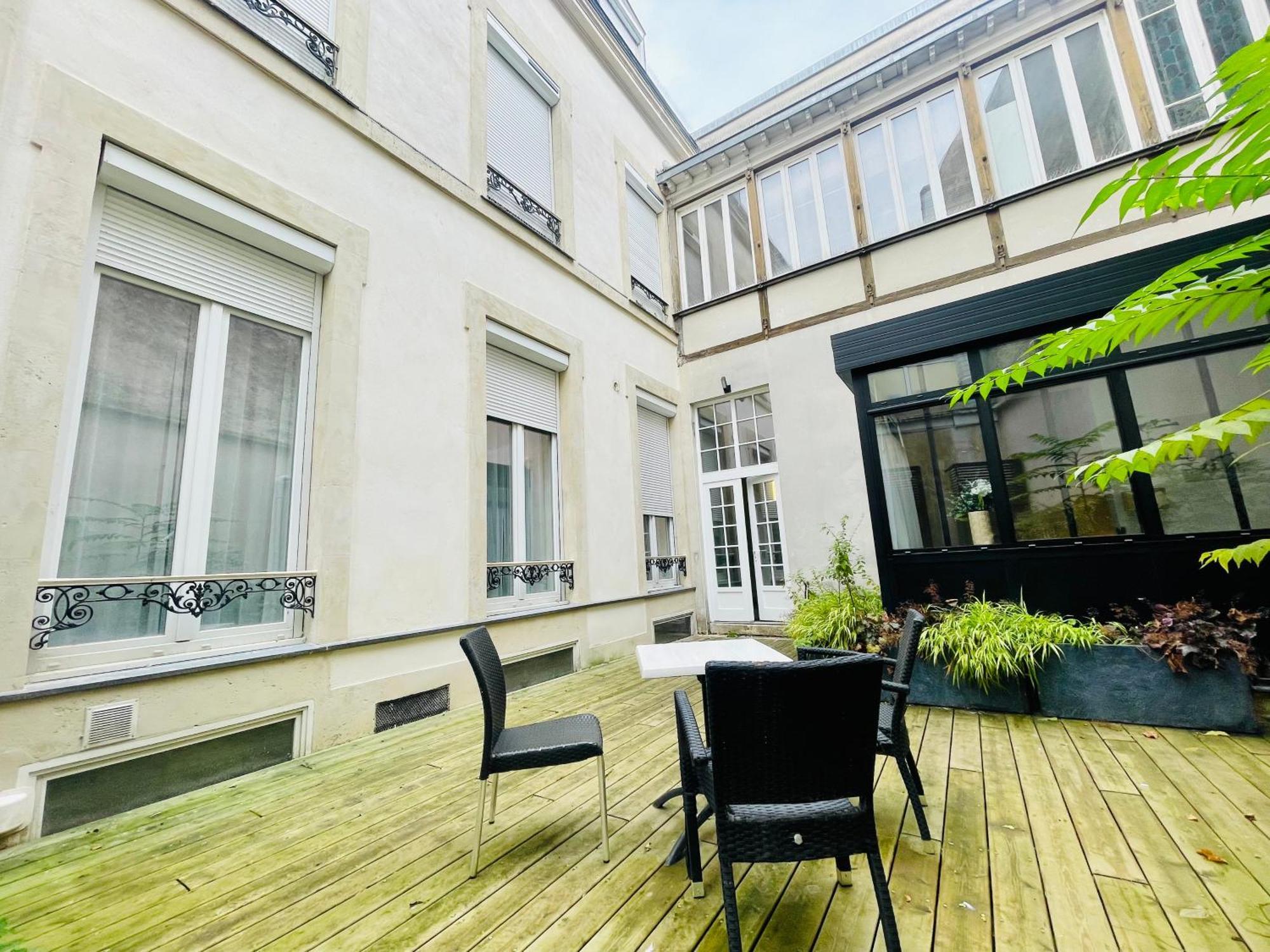 Appartements De Charme Du General Leclerc - Place D'Erlon - Hypercentre - Gare - Reims Buitenkant foto